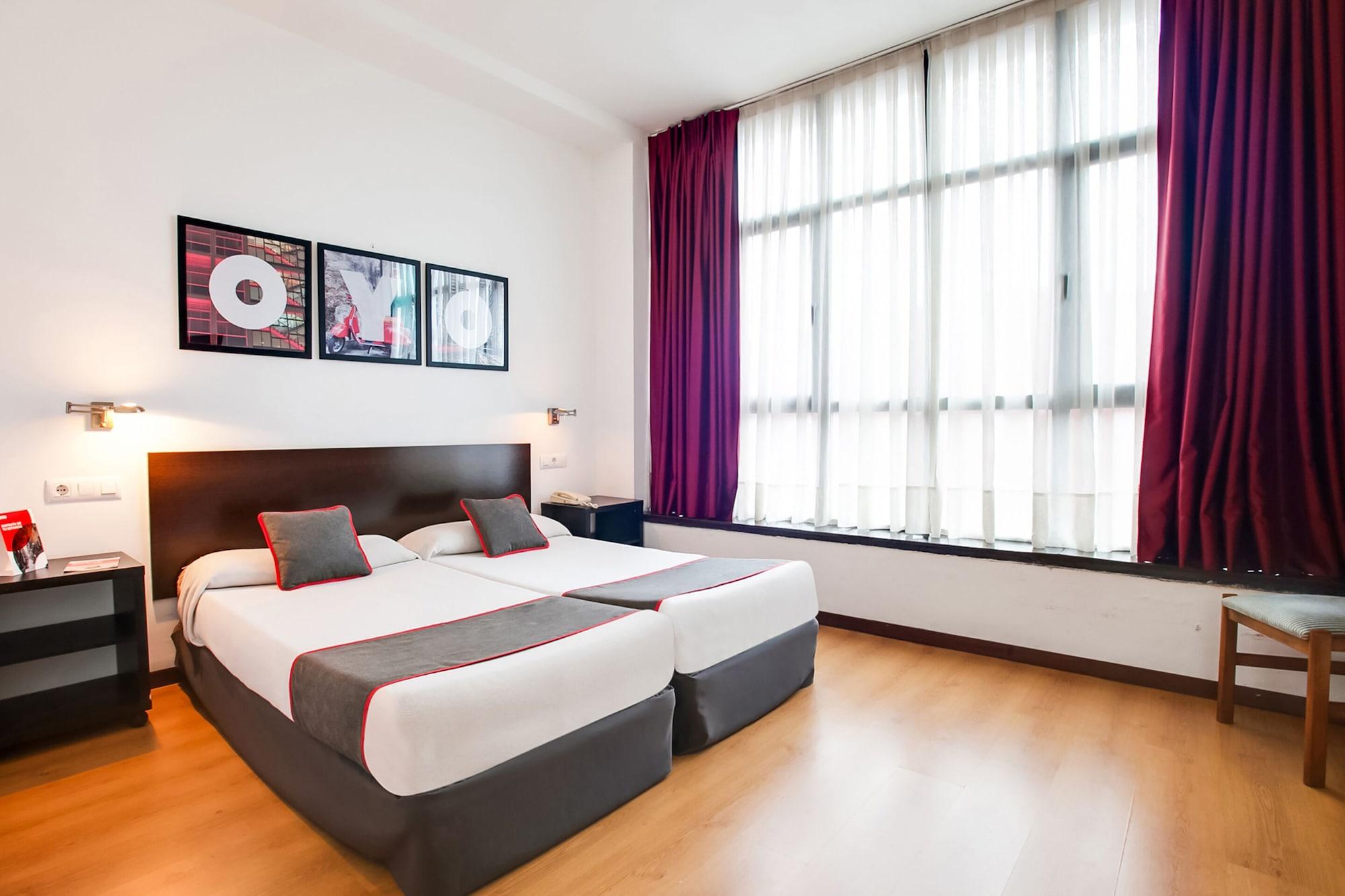 Oyo Hotel Parque Empresarial Avilés Dış mekan fotoğraf