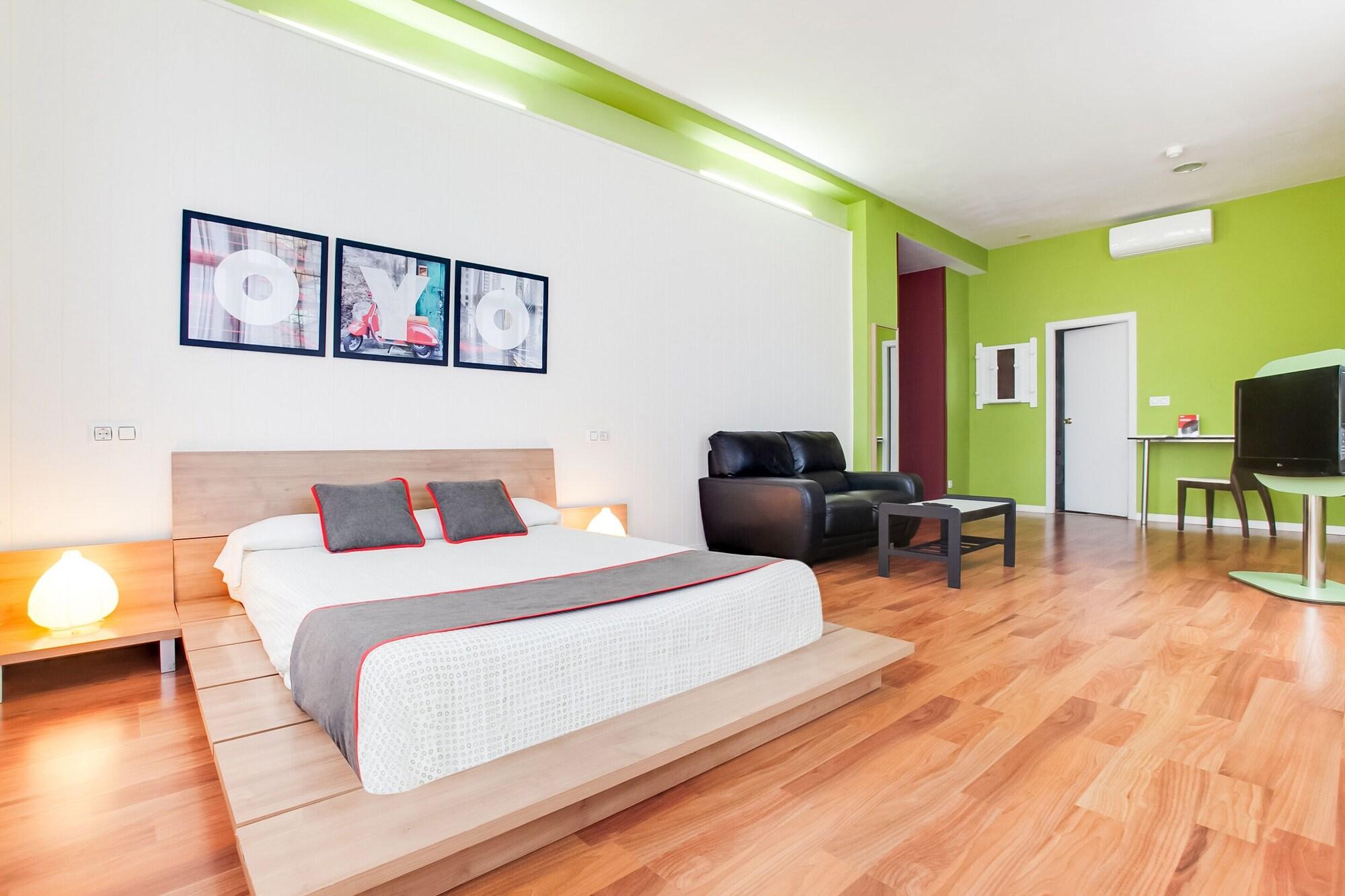 Oyo Hotel Parque Empresarial Avilés Dış mekan fotoğraf