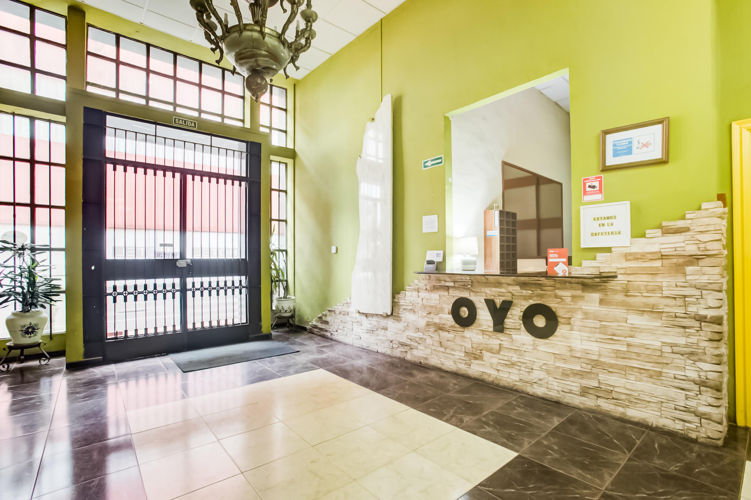 Oyo Hotel Parque Empresarial Avilés Dış mekan fotoğraf
