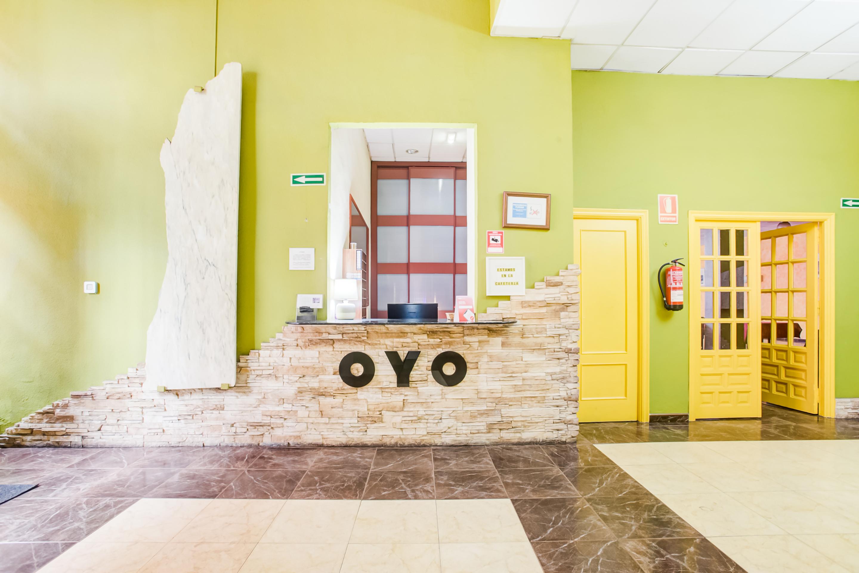 Oyo Hotel Parque Empresarial Avilés Dış mekan fotoğraf