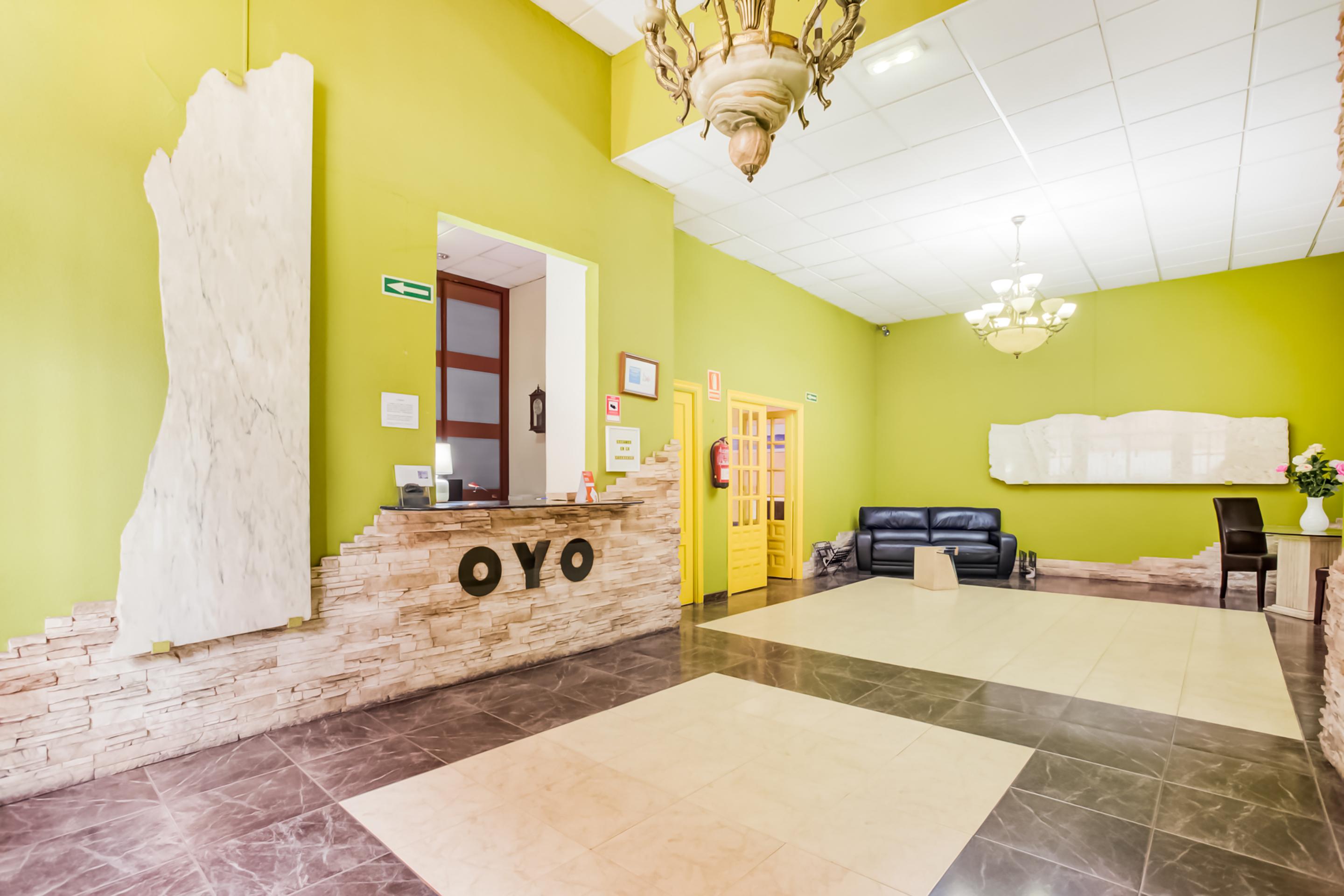 Oyo Hotel Parque Empresarial Avilés Dış mekan fotoğraf